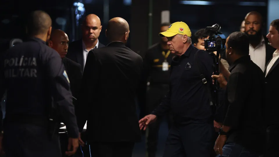 CBF é cobrada pela FIFA por comissão de R$ 8,4 mi na era Ancelotti