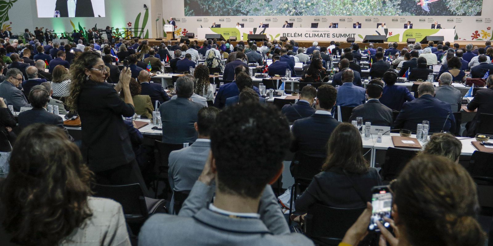 Gustavo Petro critica ausência dos EUA na Cúpula de Líderes da COP30