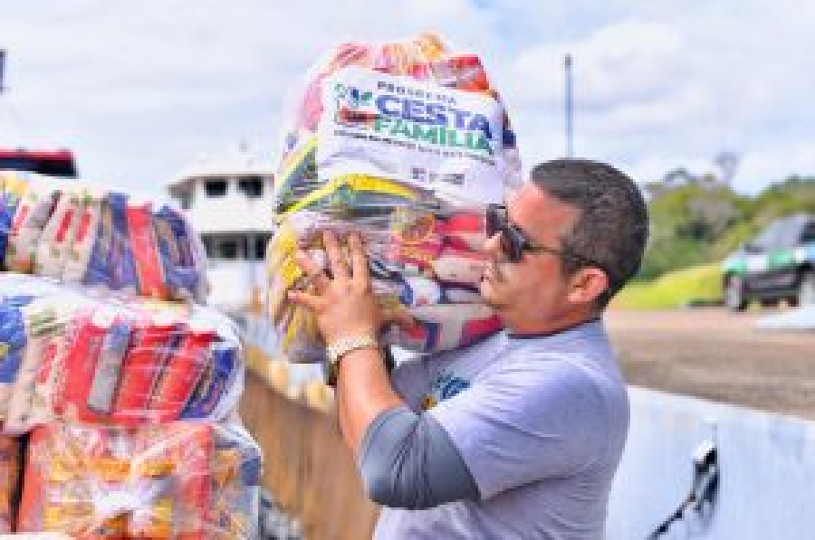 Setrabes inicia entrega de cestas básicas a 6.700 famílias no interior