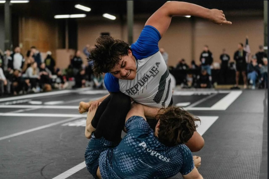 Roraimense Fernando Hallysson estreia entre profissionais e fecha no g8 do ADCC Open Portland JJ, nos EUA